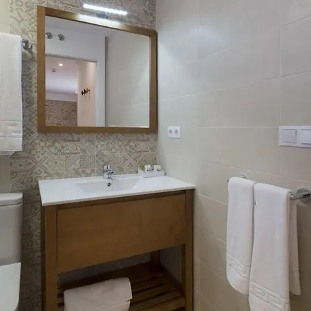 Maier Hotel *
